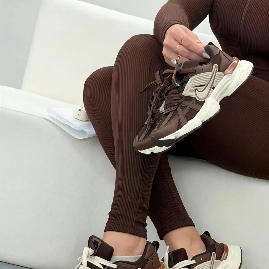 Nike V2K Run, marrom